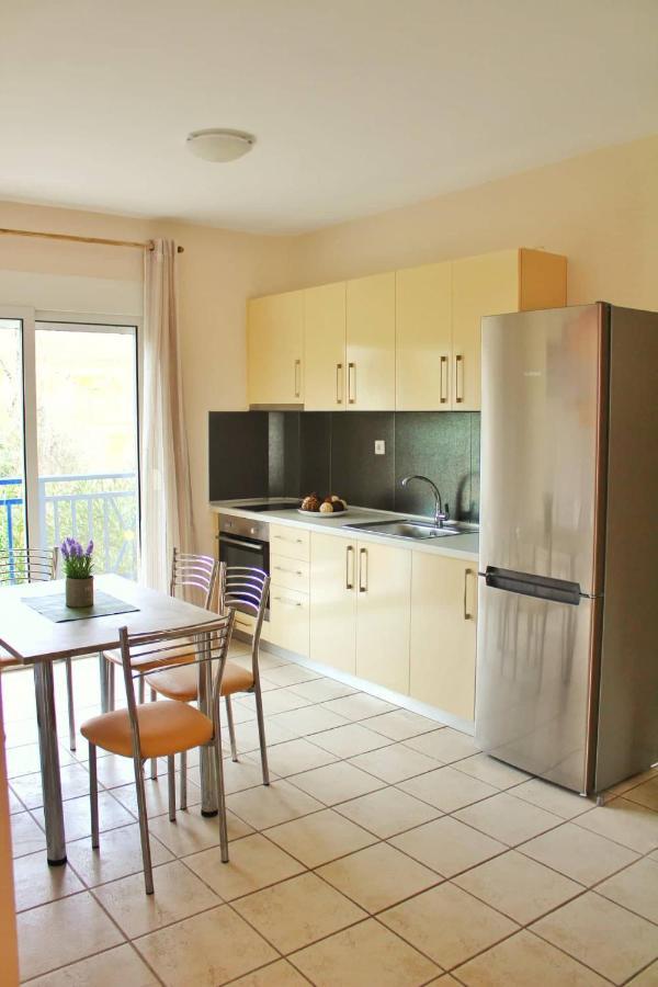 Appartamento Nikogroup Noulis Polychrono Esterno foto